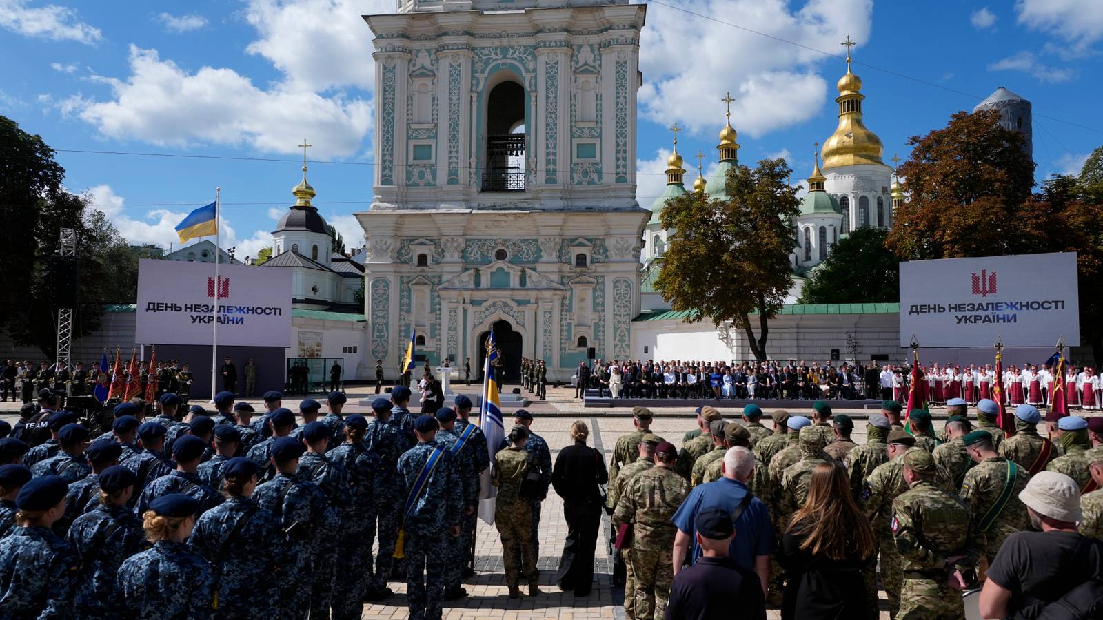European Leaders Mark Ukraine’s 35th Independence Day as Russian Invasion Pushes On