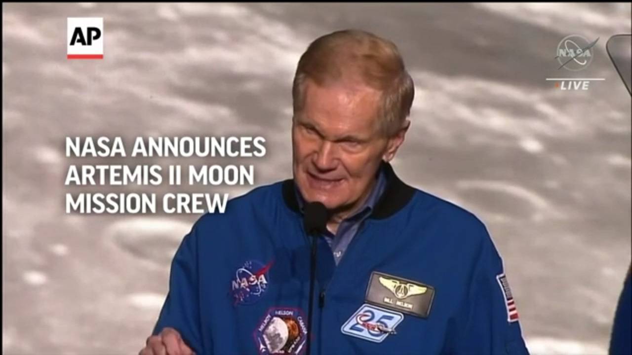 NASA Selects Crew for Moon Fly-By Mission