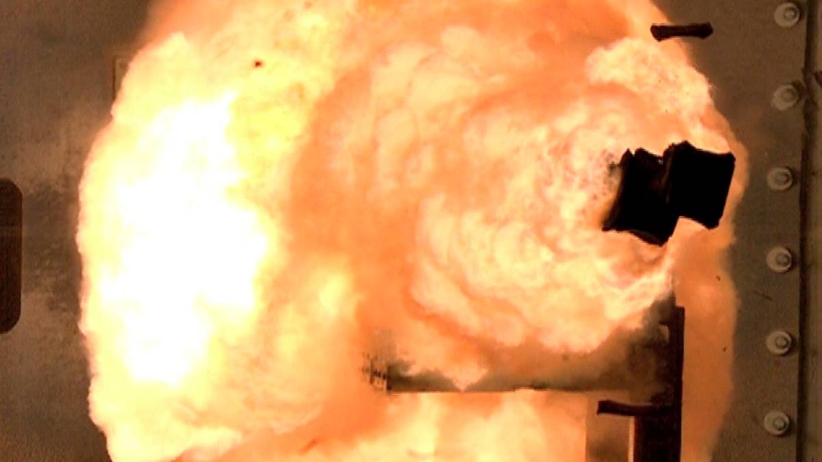 Navy to Fire Electromagnetic Rail Gun at Sea