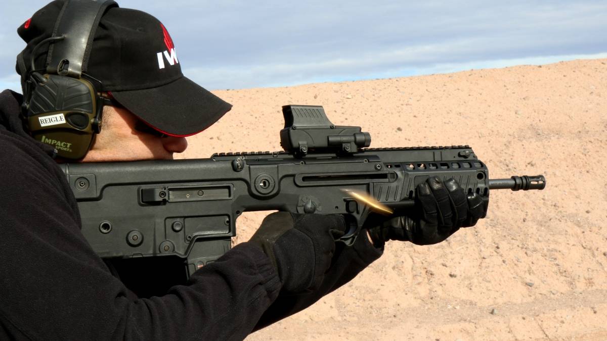 Israeli Weapons Industries Americanizes Its Tavor Rifle
