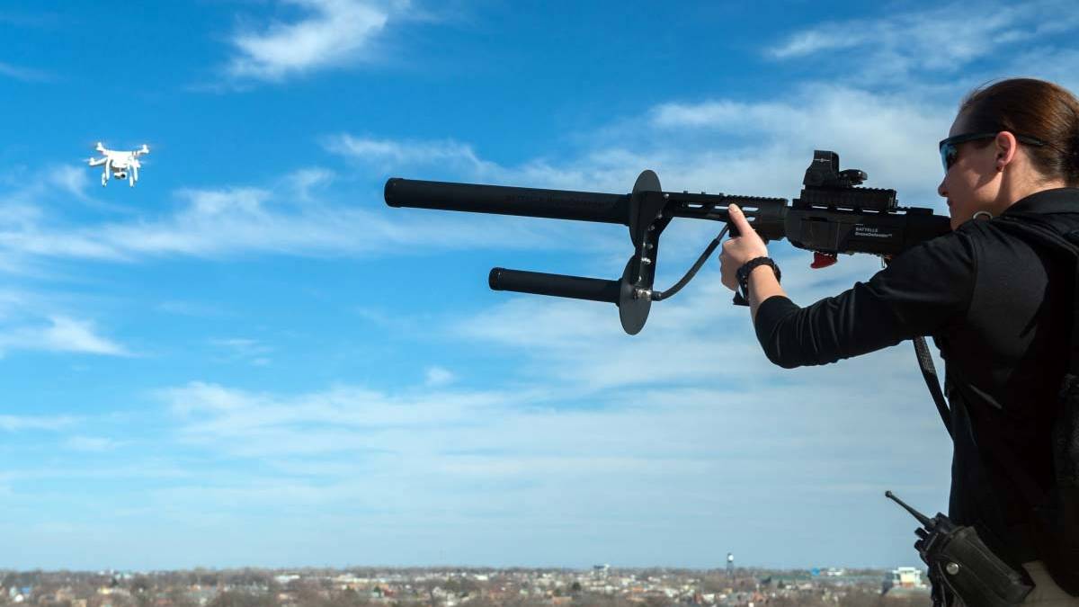 Finding New Ways to Fight Enemy Drones a 'Top Priority' for the Pentagon