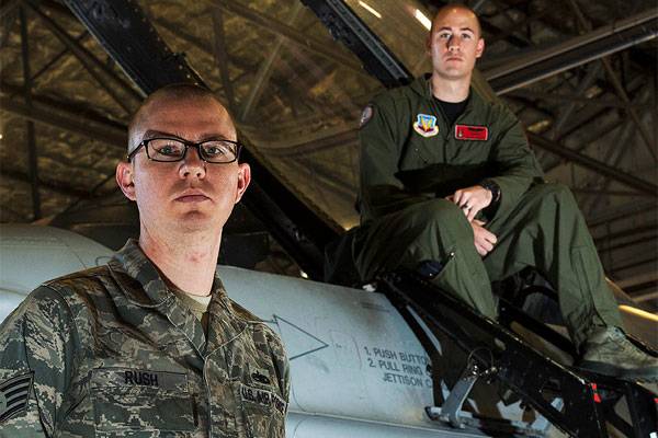 Air Force Brothers Serve Together in Utah