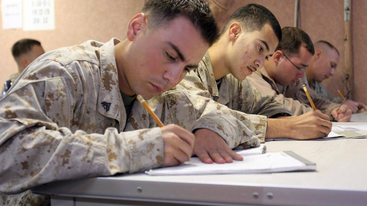 Navy Ends Instructor-Led 'Afloat' College Program
