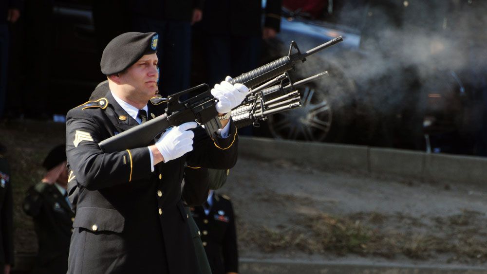 Navy 50-Mile Rule Limits Rifle Salutes at Veterans’ Funerals