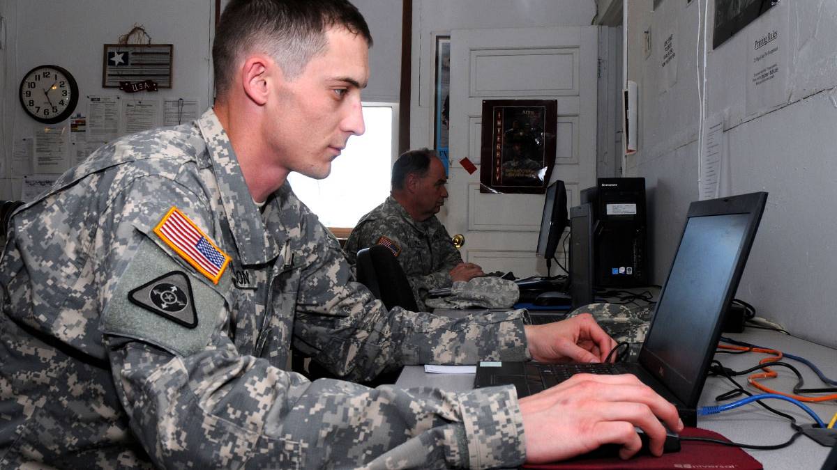 Job Seekers: Pay Attention to How You Use Email